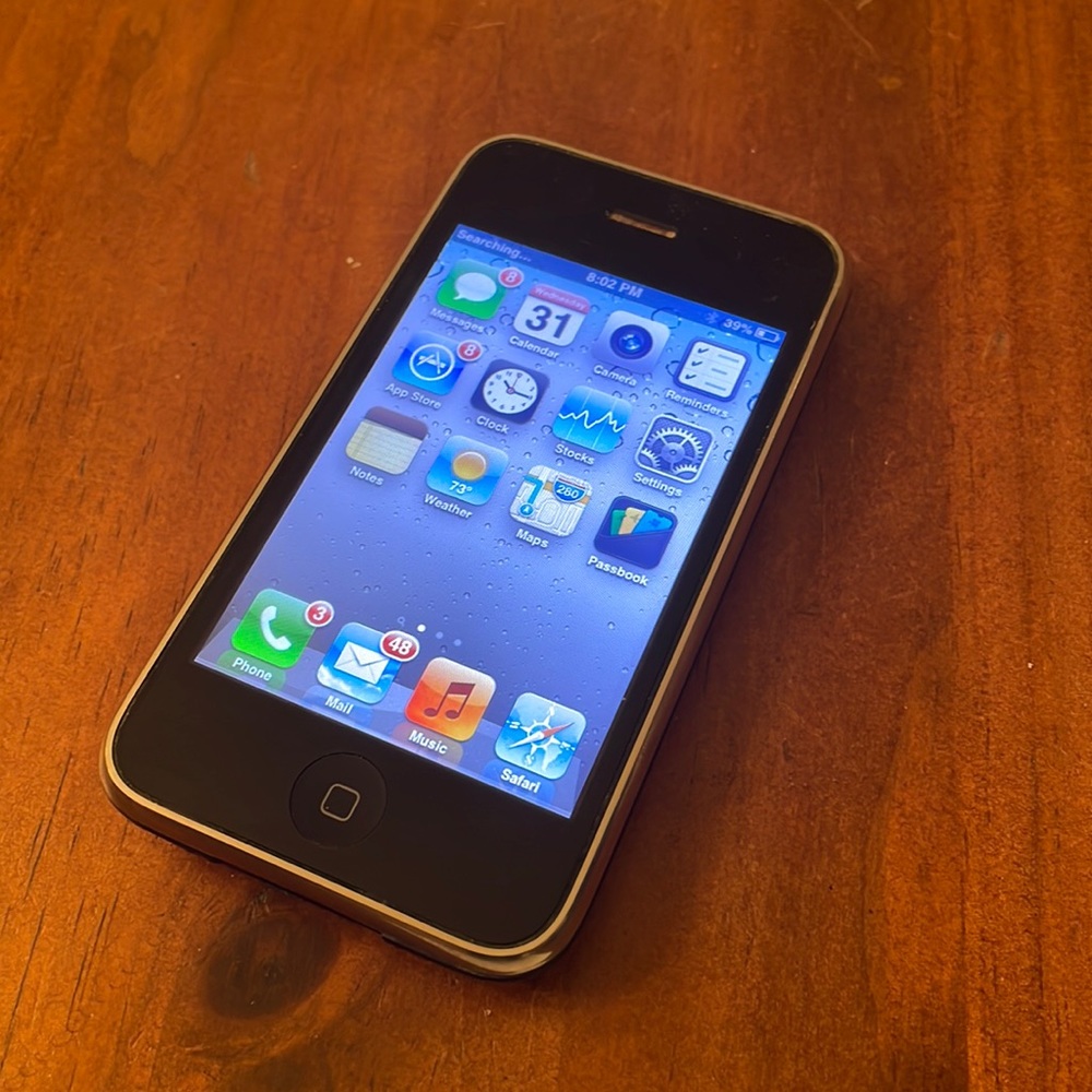 IPHONE 3gs unlocked